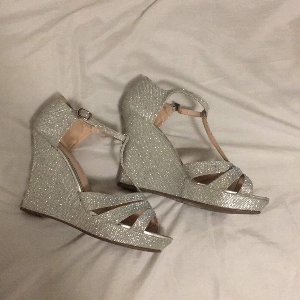 Women wedges